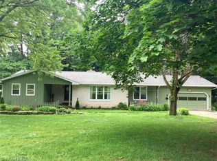 115 Skyline Dr, Canfield, OH