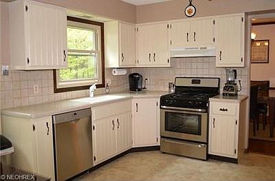3rd image of 4790 Sentinel Dr