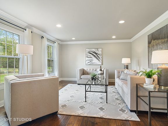 5th image of 3 Thornfield Ln