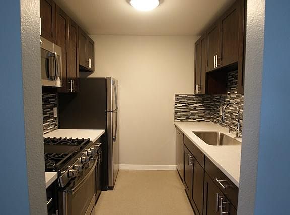 5th image of 9050 15th Ave NW APT 5