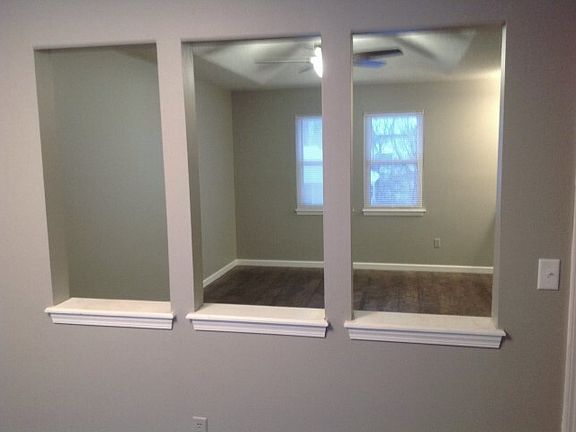 3rd image of 8204 Woodson Dr