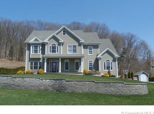 38 Bonna St, Beacon Falls, CT 06403