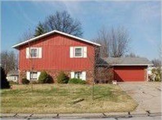 403 Chapel Dr, Collinsville, IL