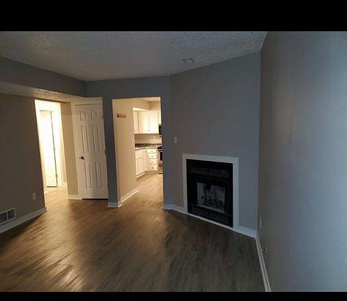 4th image of 7105 Orchard Ct APT D
