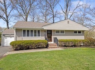 116 Ridgedale Ave, Madison, NJ 07940