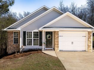 2800 Edgemont St, Opelika, AL 36804