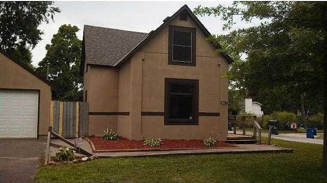 1st image of 2384 12th Ave E