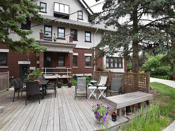 4th image of 2717 E Park Pl #2717