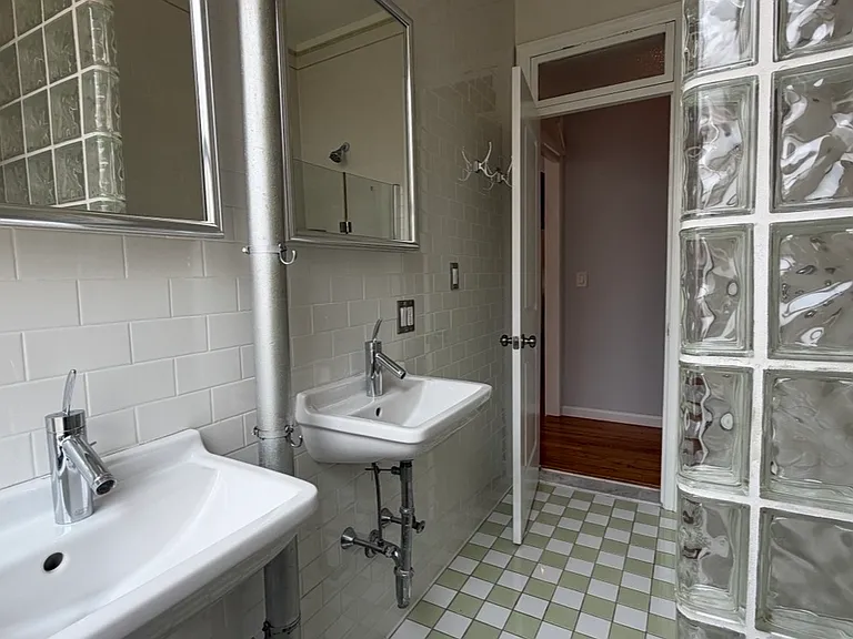 210 W 94th St #7G — Photo 25