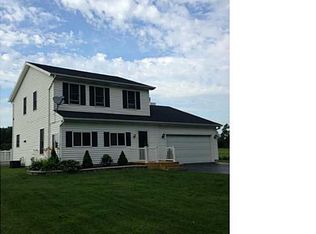 2261 Walker Rd, Alexander, NY 14005