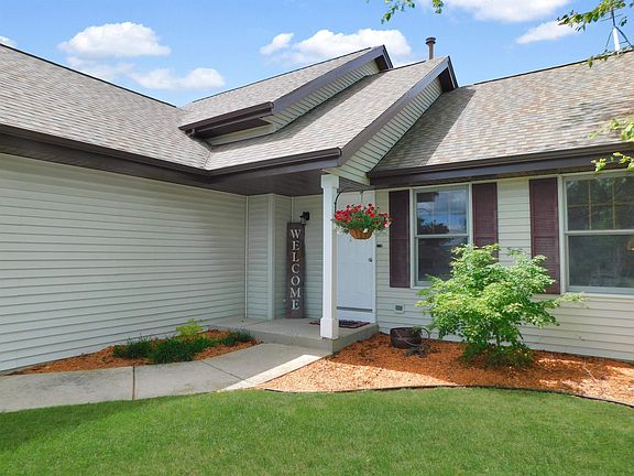 5th image of 1633 Wildwind Ct