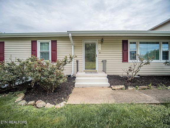 4th image of 624 Tate Trotter Rd