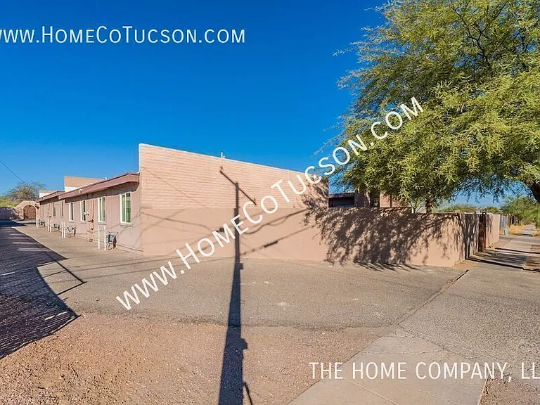 2511 N Fontana Ave — Photo 33