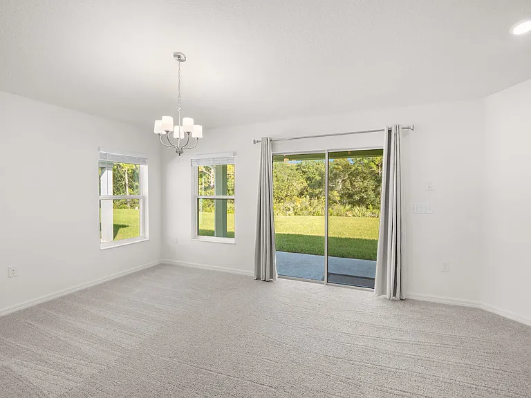2192 Vinifera Dr — Photo 7