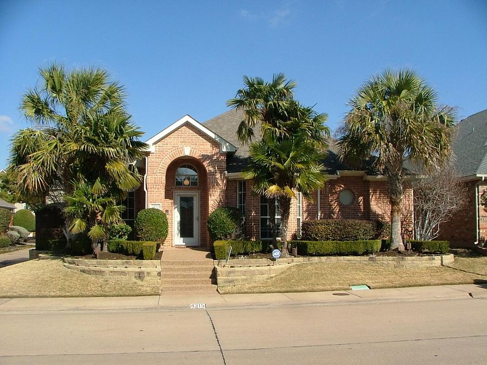 Front Exterior Winter