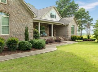 300 Oak St, Killen, AL 35645