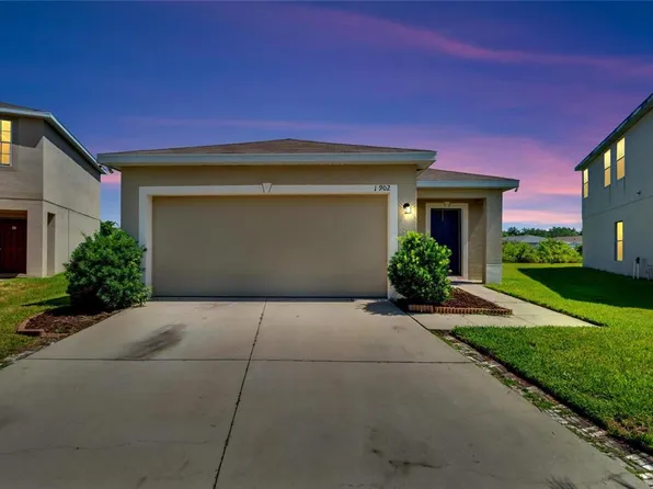 11902 Grand Kempston Dr, Gibsonton, FL 33534