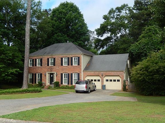 3rd image of 3525 Chestatee Dr