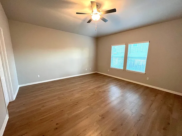 11405 Copperstone Ave — Photo 14