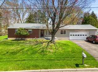 31 Brookside Ave W, Apalachin, NY 13732