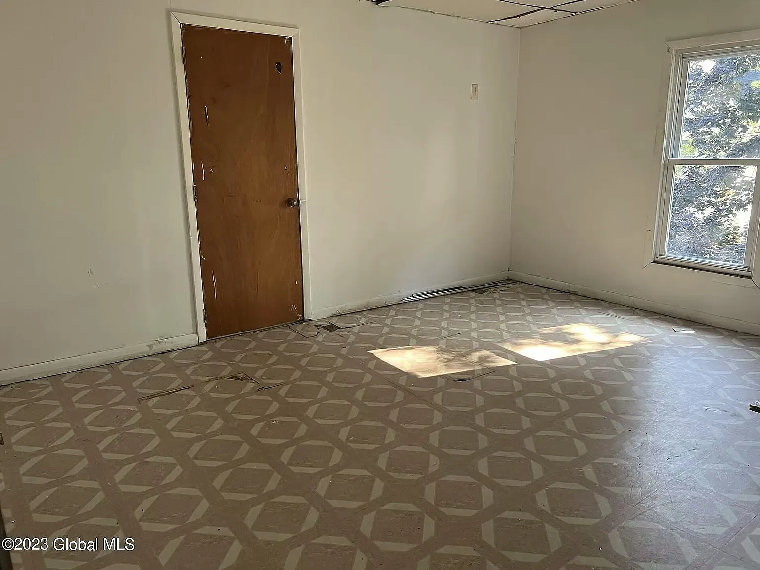 83 prospect avenue prospect — Photo 3