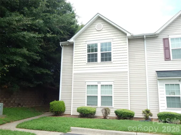 832 Chevelle Dr, Statesville, NC 28677