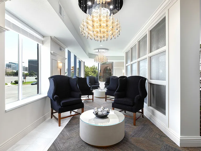 Skyhouse — Photo 24