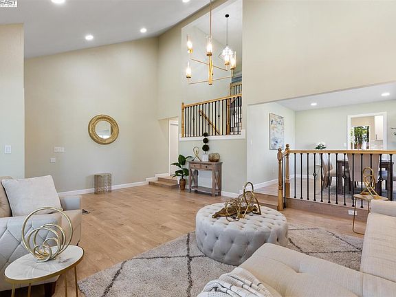 5th image of 6797 Pearl Pl