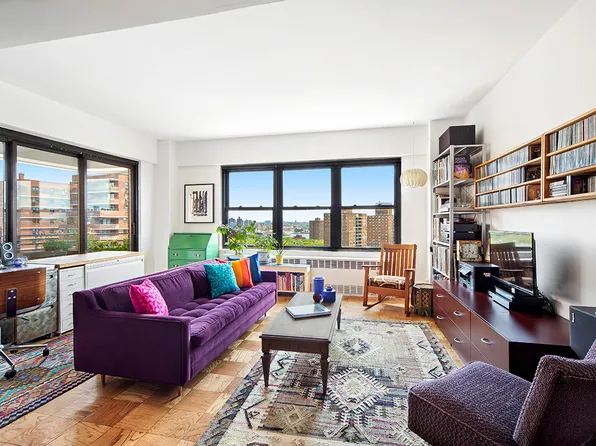 413 Grand Street image 1 of 6