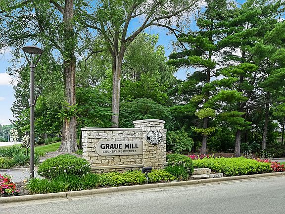 2nd image of 1140 Old Mill Rd APT 304F