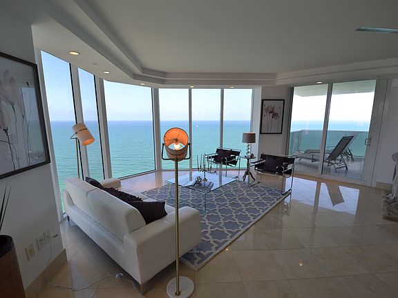 2nd image of 19111 Collins Ave APT Lph1