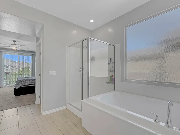 12321 Silvana St — Photo 29