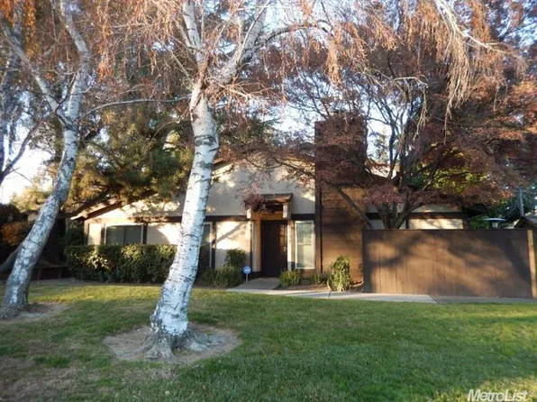 6237 Holly Spring Ct, Citrus Heights, CA 95621