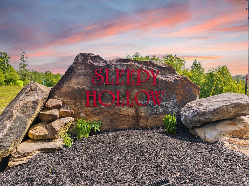 1st image of 30 Sleepy Hollow Rd