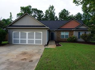 61 Oakville Dr, Dallas, GA 30157