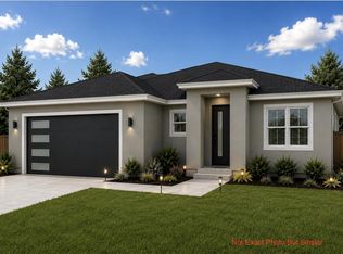 409 Hogan St, Sunnyside, WA 98944