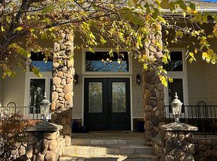 405 Springbrook Dr, Grants Pass, OR 97527