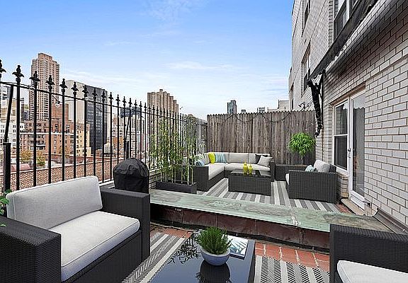 3rd image of 155 E 34th St APT 18C