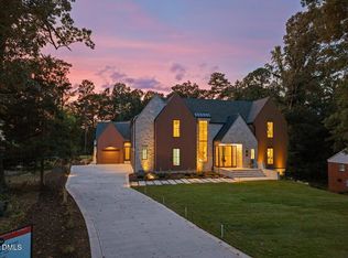 1132 Wimbleton Dr, Raleigh, NC 27609