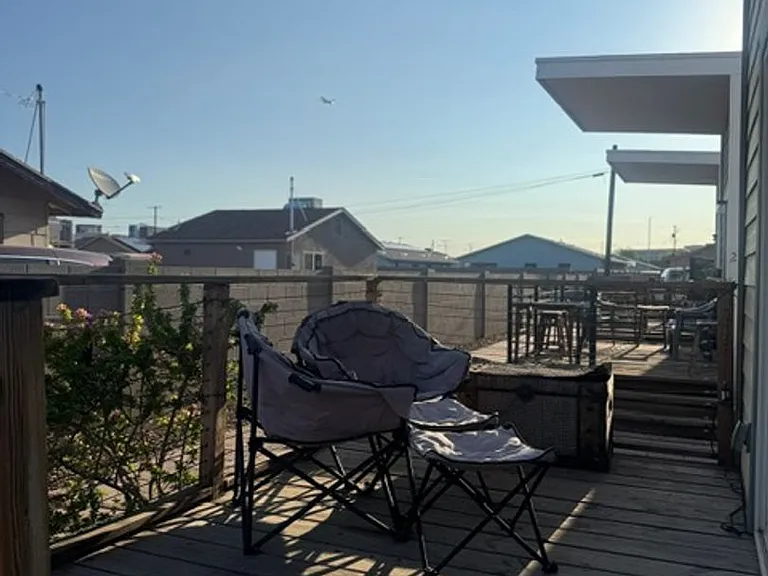 1229 S 13th Ave — Photo 14