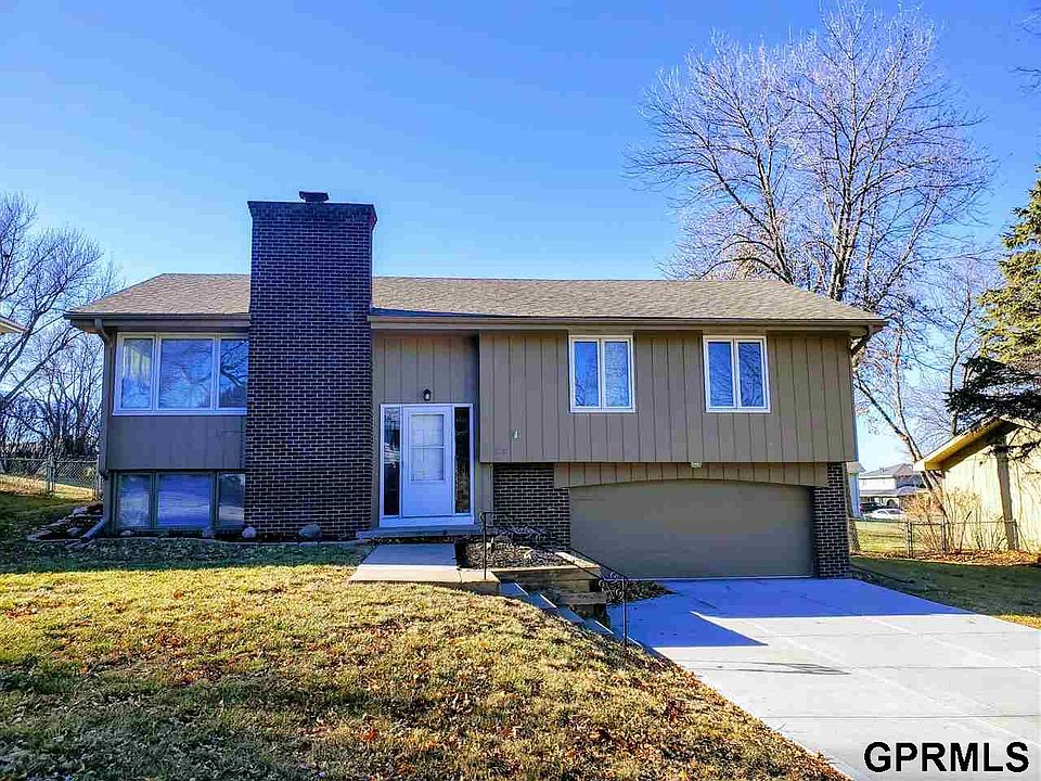1st image of 5118 N 115th St