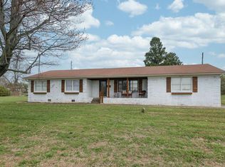 3213 E Blue Lick Rd, Shepherdsville, KY 40165