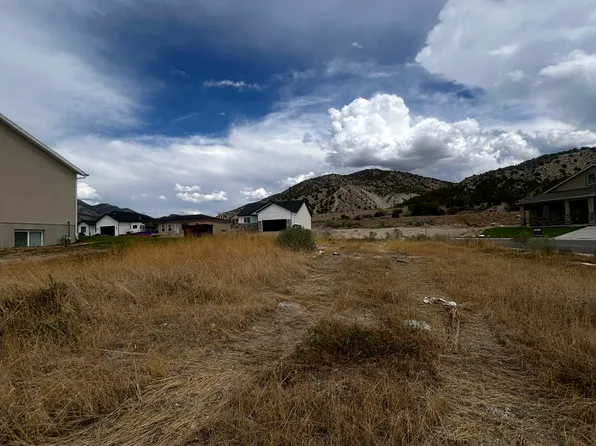 562 S 600 E, Nephi, UT 84648