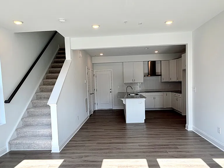 620 Hedrick Ridge Rd #102 — Photo 5