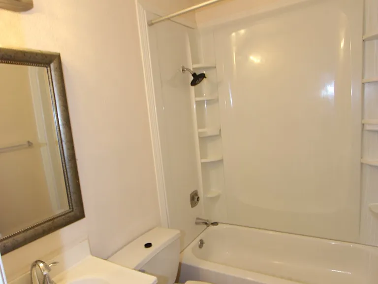 227 W 11th Ave #7 — Photo 9