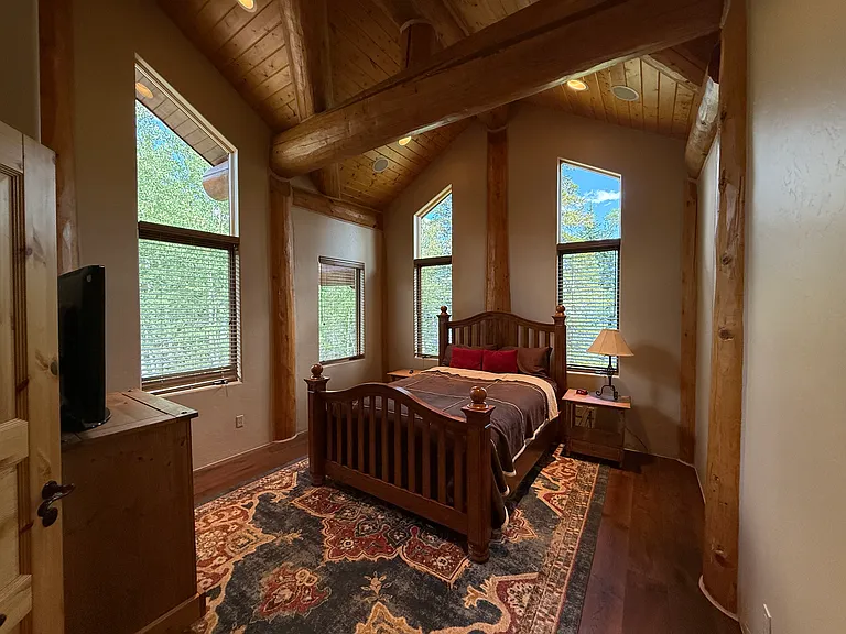 520 Two Cabins Dr — Photo 41