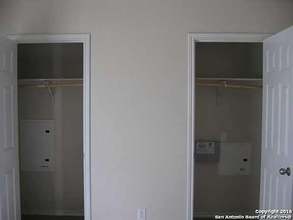 5th image of 10823 Mathom Lndg APT 4