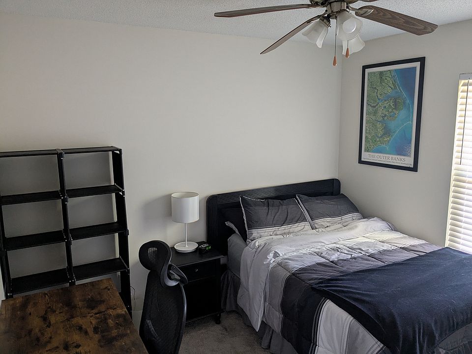 1st image of 302 Gant St #A