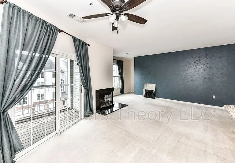 275 S Pickett St #302 — Photo 9