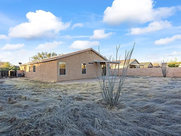 6322 W Desert Laurel Ln — Photo 17